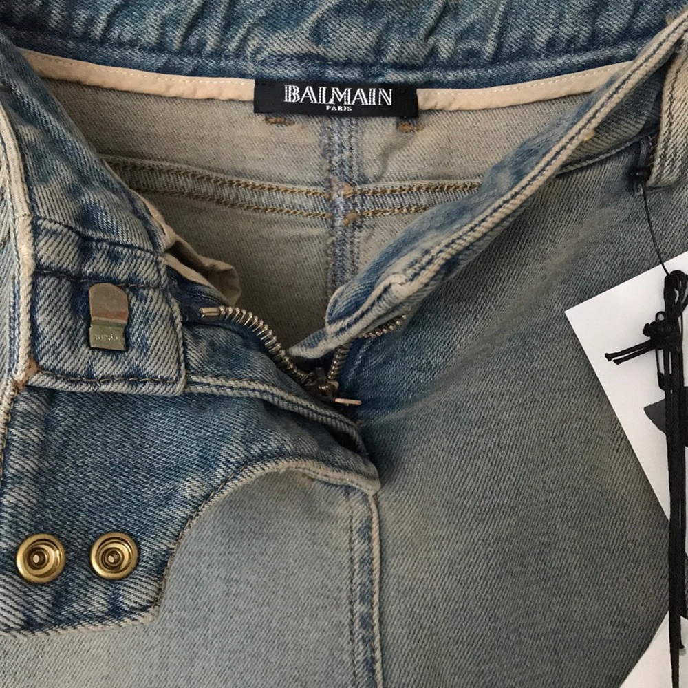 Balmain Cropped Jeans